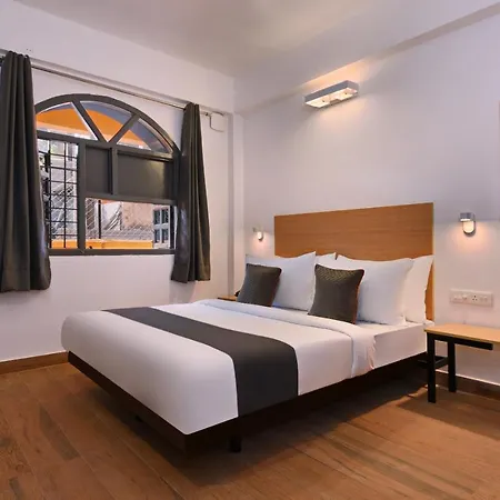 Super Oyo Townhouse 256 Silver Palm Resort Near Candolim Beach